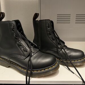 Dr. Martens 1460 Pascal Front Zip Mid Calf Boot size 7